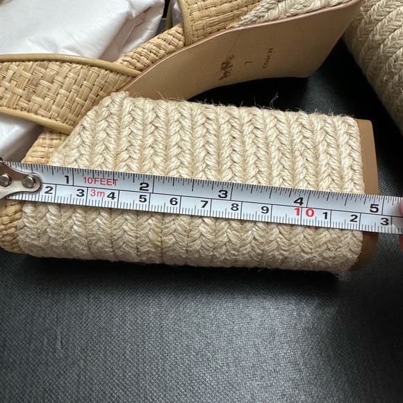 ** NEW** Coach NELLY RAFFIA SANDAL size 7 - Picture 7 of 10